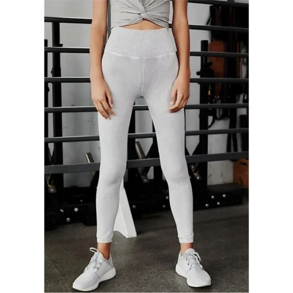 Free People Movement Good Karma Leggings In Ice Grey - Picture 7 of 9